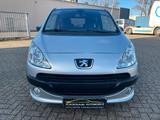 Peugeot 1007 Premium 1.6+Klimaautomatik+KLIMA+TÜV NEU - Peugeot 1007 aus 2007
