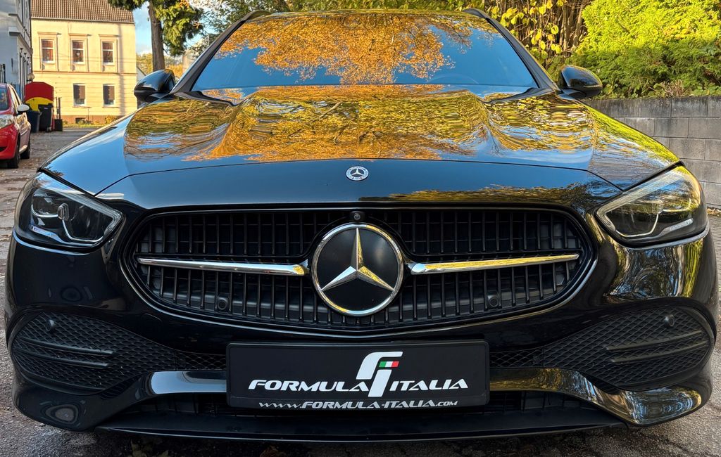 MERCEDES-BENZ C-Class 2023