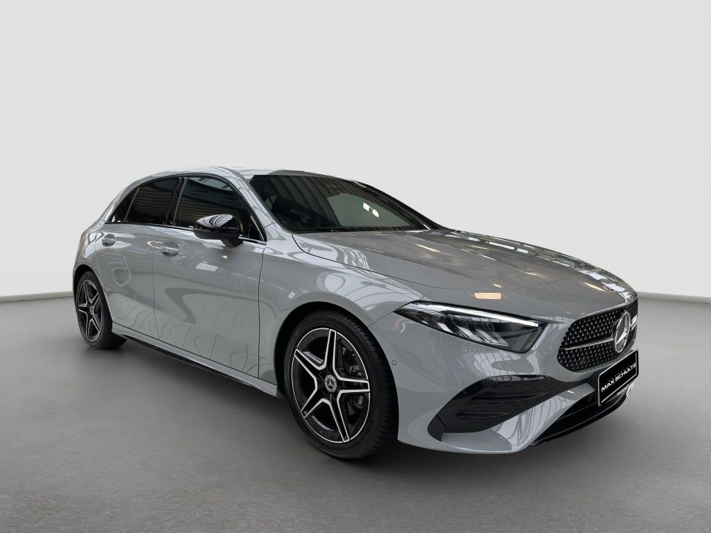 Fahrzeugabbildung Mercedes-Benz A 200 AHK*LED*PDC*ParkAss*Sportp.*SpurH*SpurW*LM