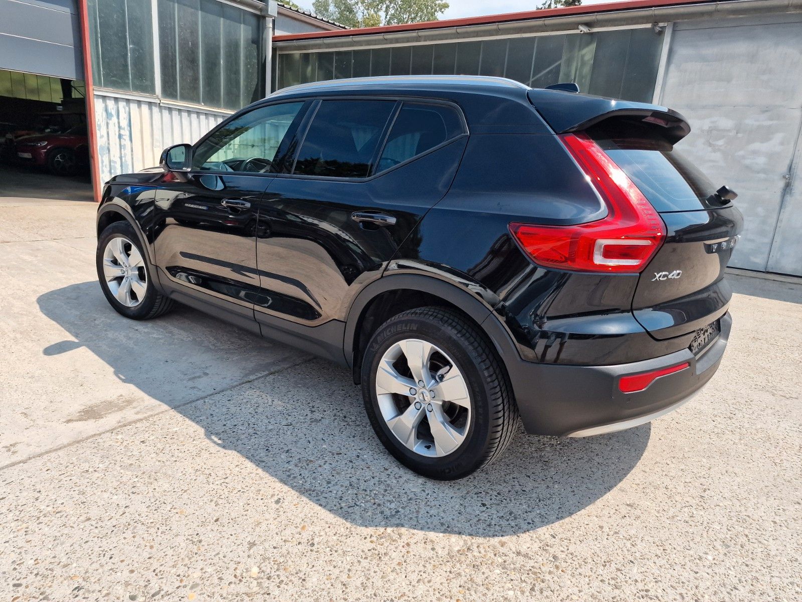 Volvo XC 40 XC40 Momentum Pro 2WD Kamera Navi foto 5