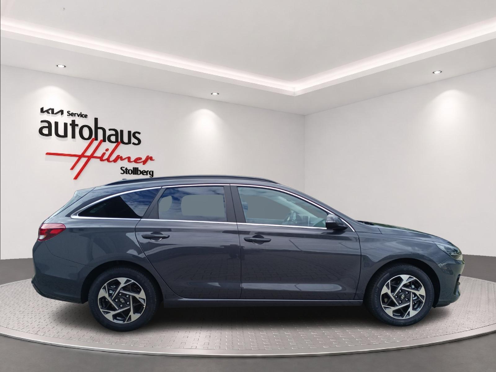 Hyundai i30 Kombi 1.5i Style EU LED 2xPDC KAMERA ALU