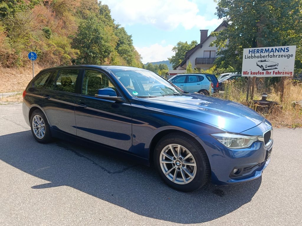 Image of BMW 320