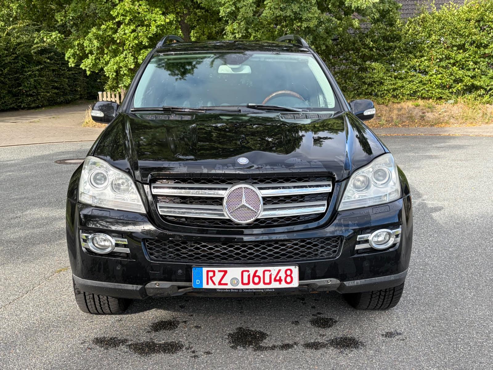 Mercedes-Benz GL420 2007 — rear view