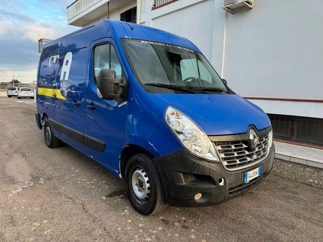 Renault Master T35 2.3 dCi/145