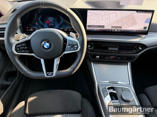 Fahrzeugabbildung BMW 330 i xDrive M-Sport Touring Kamera/ACC/Sitzh.