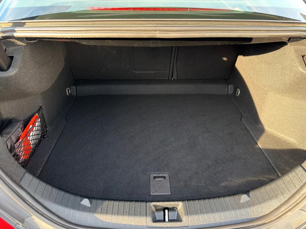 Mercedes-Benz CLA 220