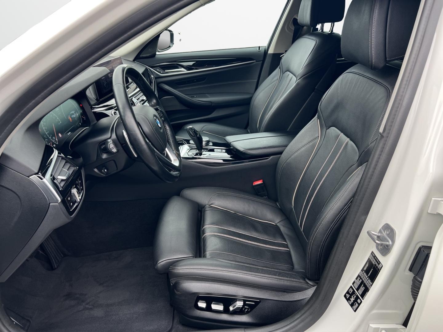 BMW 530 d xDrive Sport Line Touring/ACC/SitzHz