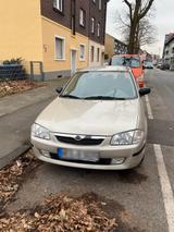 Mazda 323 Automatik Limousine 2 Jahre TÜV - Mazda Gebrauchtwagen von 1999