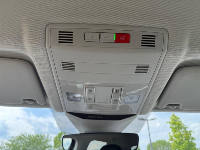 T-Roc Move 1.0 TSI Navi Apple CarPlay Rear View