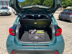 TOYOTA Yaris Hybrid 116 1.5 VVT-i Teamplayer (XPA1)