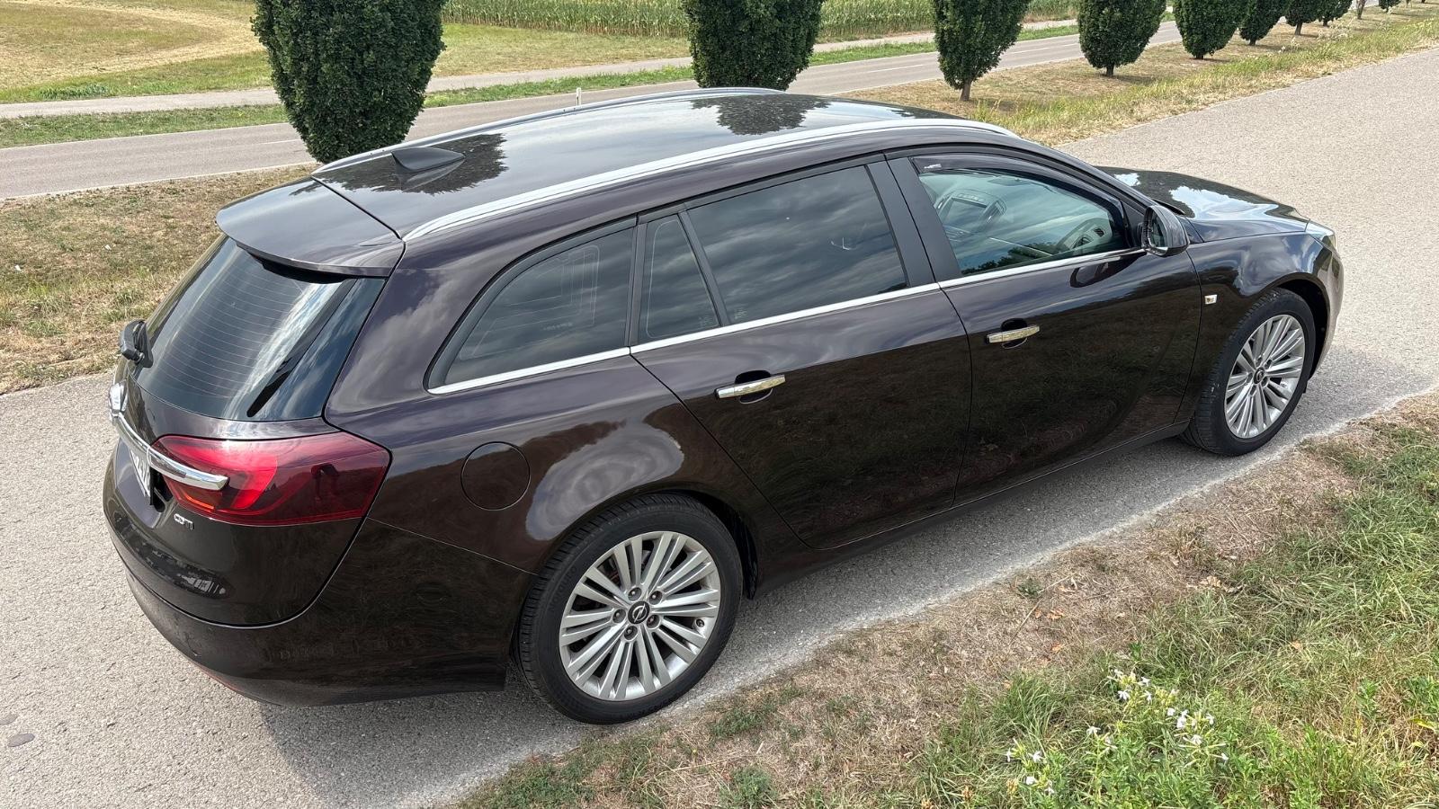 Opel Insignia A Sports Tourer Edition Bose AHK Xenon