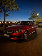 Mercedes-Benz E 220d BlueTEC BlueEFF. Edition Autom. Edition - Mercedes-Benz E 220: Rot, Leder