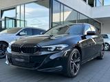 BMW 320d Touring xDrive | Panorama | AHK | LED | H&K