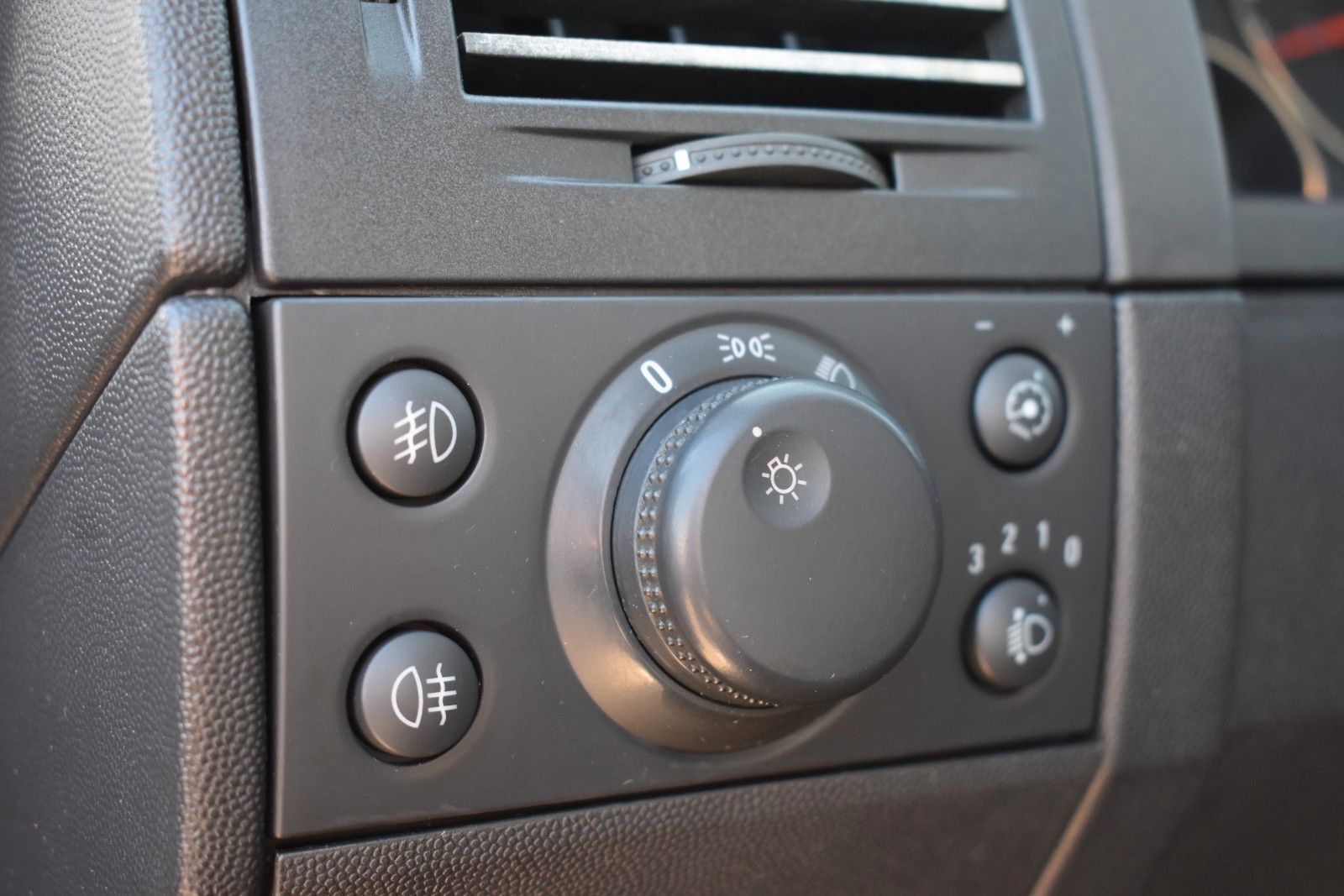 Fahrzeugabbildung Opel Meriva INNOVATION KLIMA/PDC/1.HAND