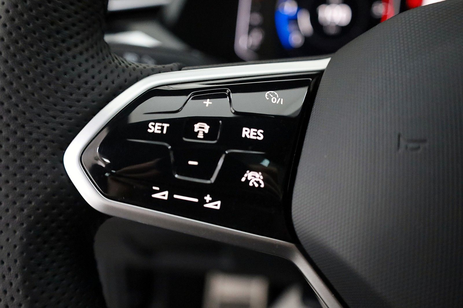 Fahrzeugabbildung Volkswagen Arteon SB R-LINE TLeder,Navi,LED,Panorama,el.AHK