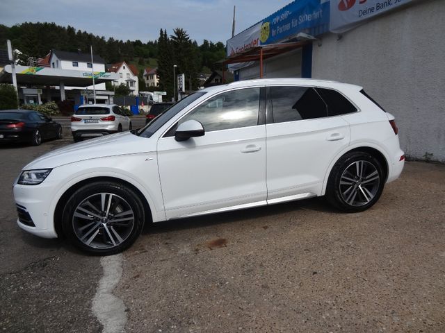Fahrzeugabbildung Audi Q5 quattro sport/S-Line/HUD/Pano/Navi/Matrix/2.H