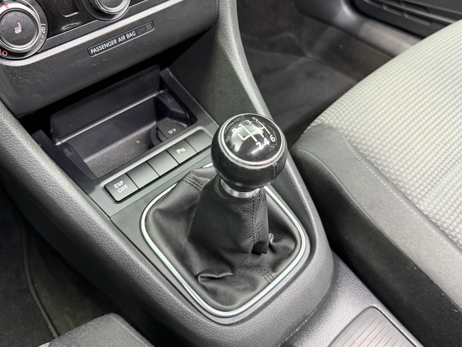 Fahrzeugabbildung Volkswagen Golf VI Comfortline |AHK|1.HAND