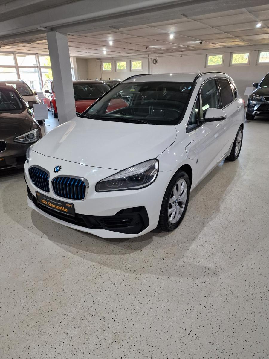 BMW 225 2 Active Tourer 225 xe Sport Line - Hybrid