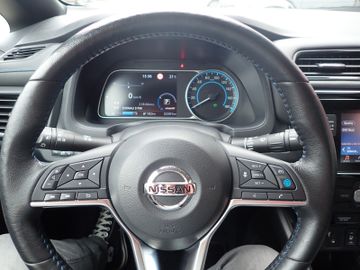 Fahrzeugabbildung Nissan Leaf 40kWh 150PS Tekna, PRO PILOT