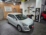 Hyundai i30 1.6 CRDi 128CV 6m Style 119.000km - Hyundai i30: Crdi Style