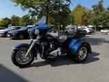 Harley-Davidson FLHTCUTG*TRI GLIDE*JEKILL*TRIKE*PKW FÜHRERS*NEUW - HARLEY-DAVIDSON TRIKE