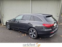 Fahrzeugabbildung Mercedes-Benz C 220d T Avantgarde Navi LED SiHz PDC RFK AHK