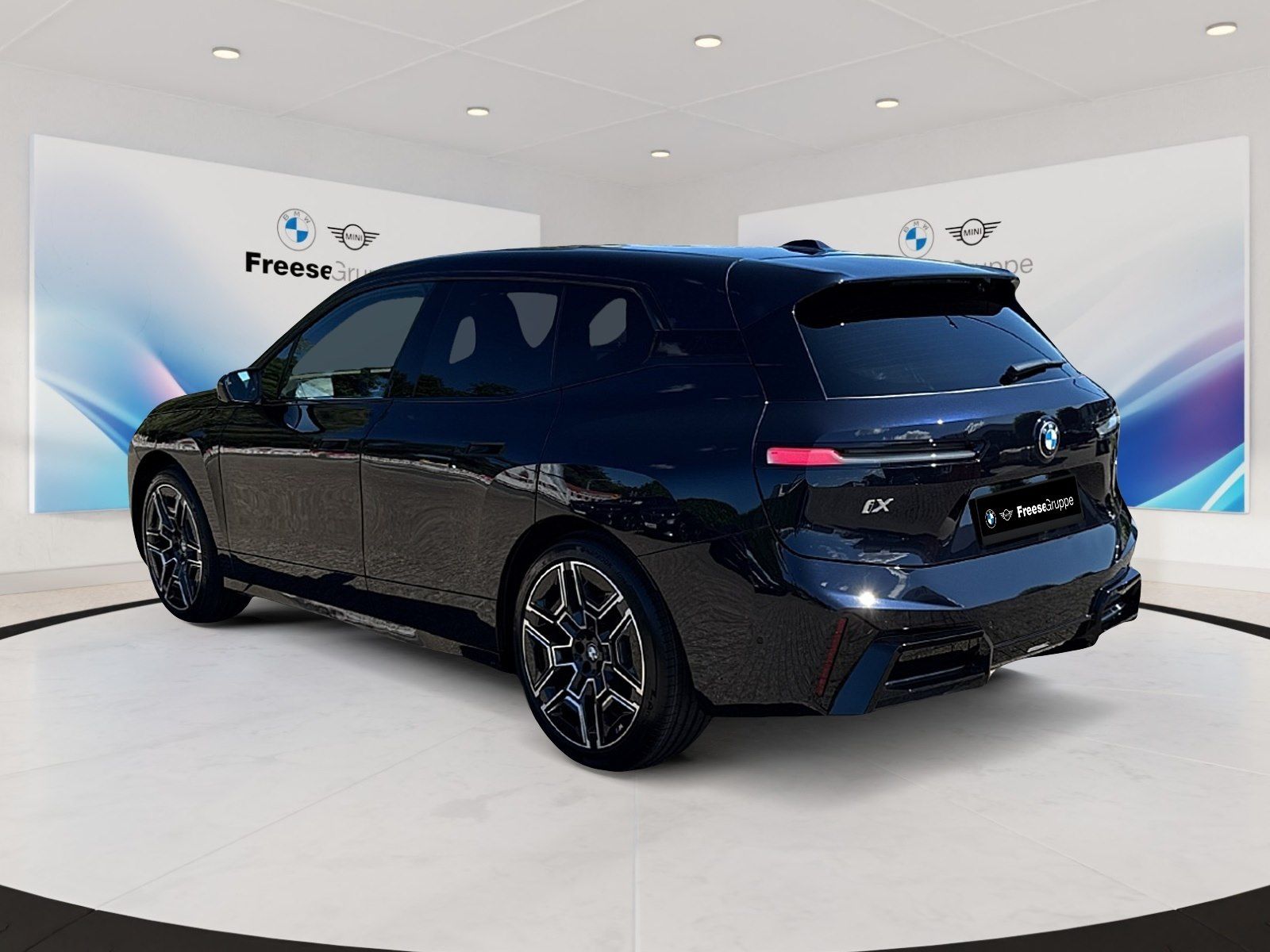 BMW iX - Bild 4
