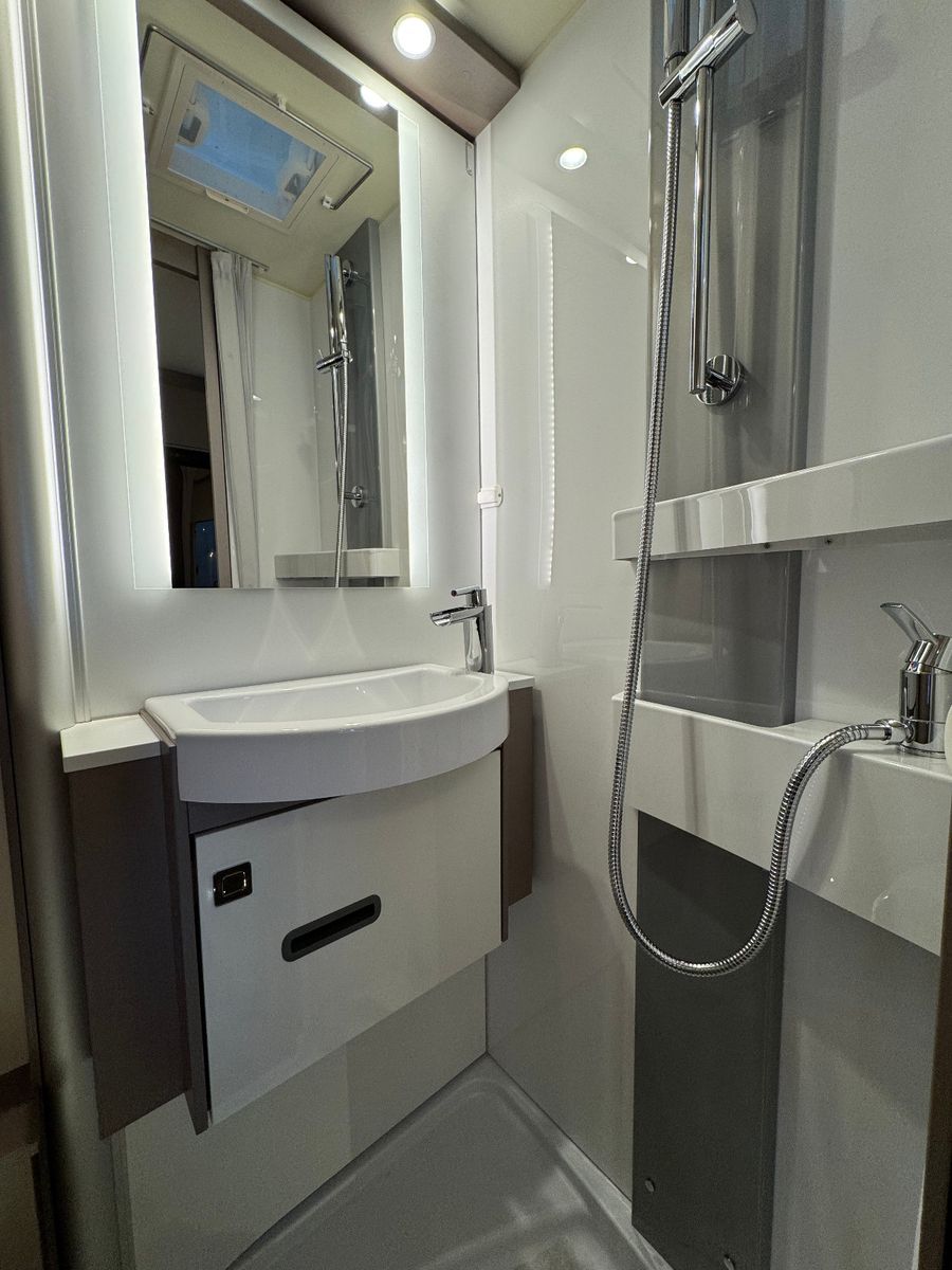Fahrzeugabbildung Bürstner Lyseo TD 690 HL - 17.359€ SPAREN!