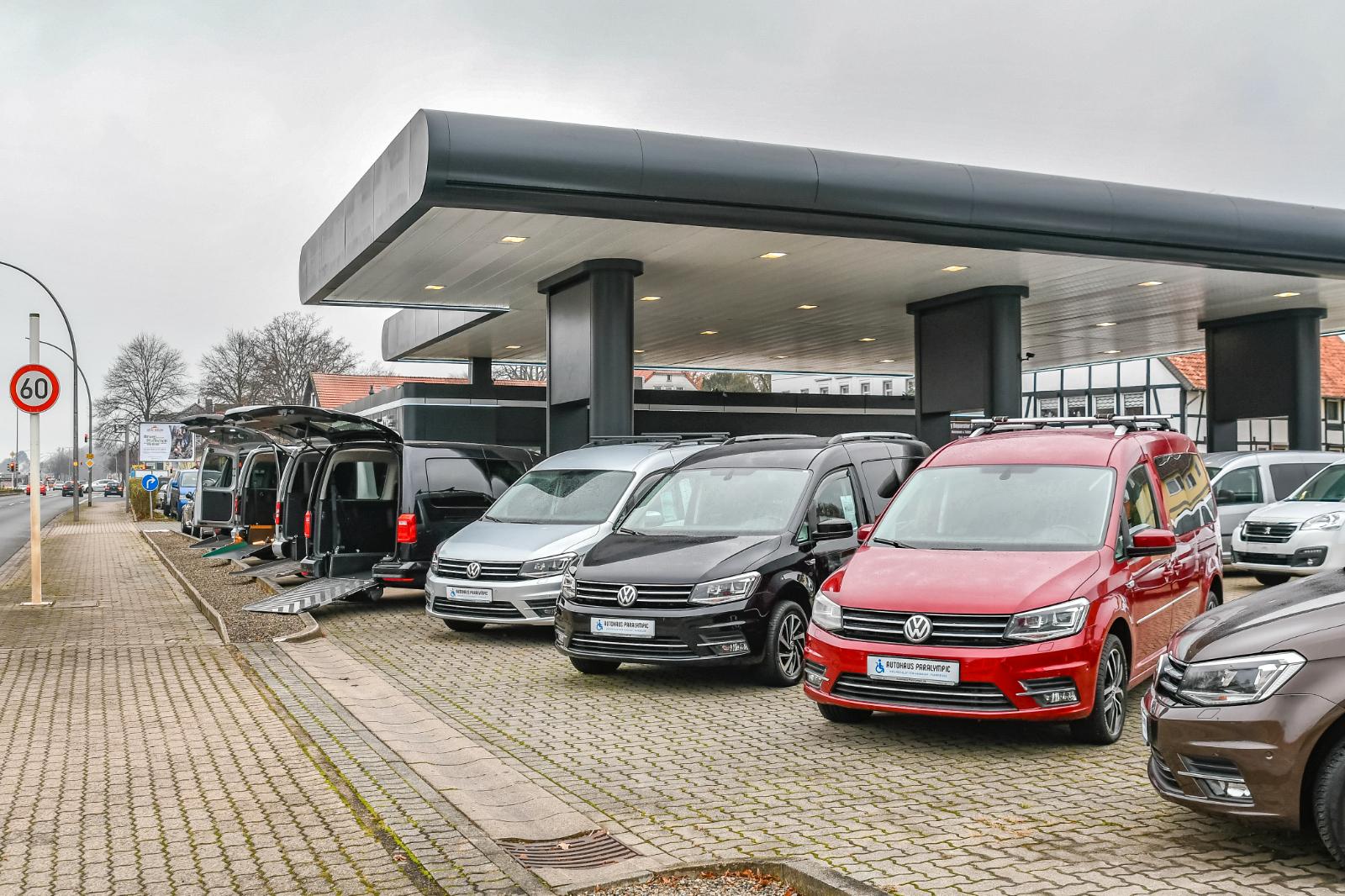 Volkswagen Caddy Maxi Life TDI Behindertengerecht-Rampe