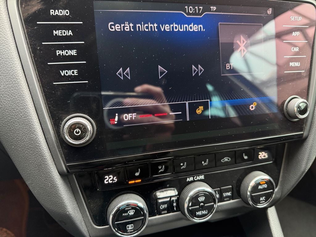 Fahrzeugabbildung SKODA Octavia Combi 1.8 TSI DSG Style
