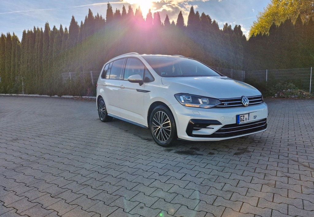 Image of Volkswagen Touran