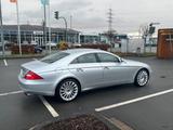 Mercedes-Benz CLS 500 C219 V8 5.5- Top- wenig KM - kein ... - Mercedes-Benz CLS 500: Coupe