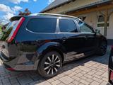 Ford Focus Turnier 1,6 Ti-VCT Black Magic - Ford Focus aus 2009: 1.6