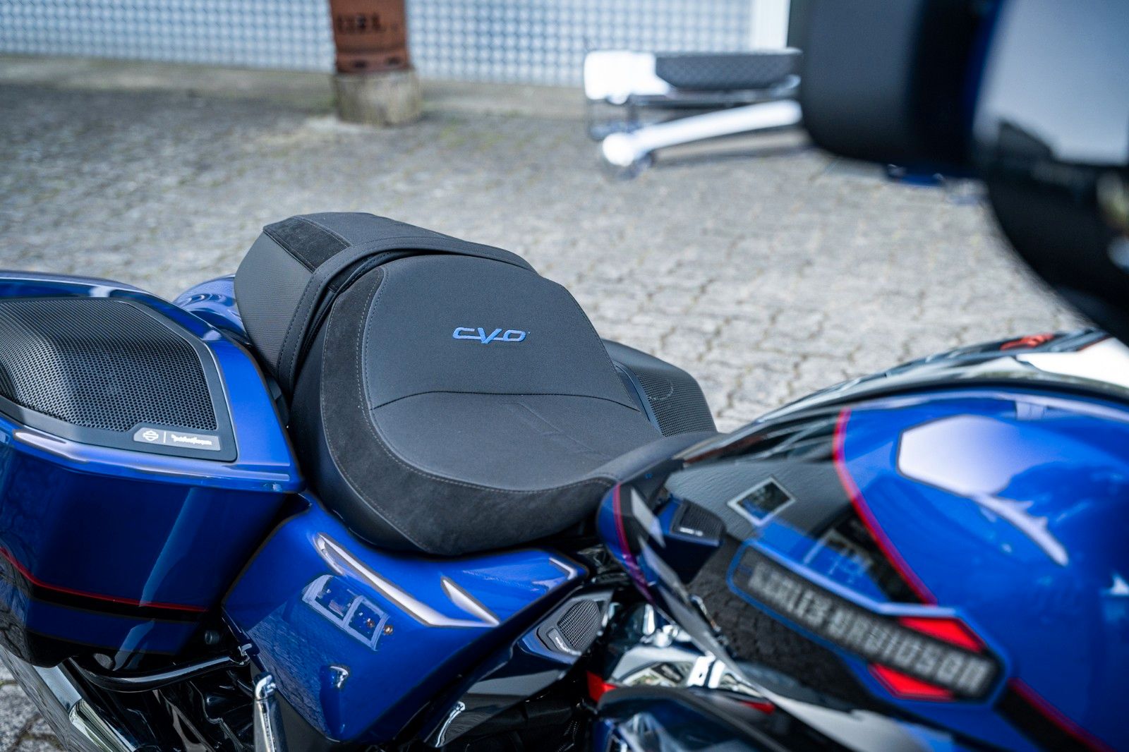 Fahrzeugabbildung Harley-Davidson CVO Street Glide  FLHXSE 121 CUI MY25 - VOR ORT