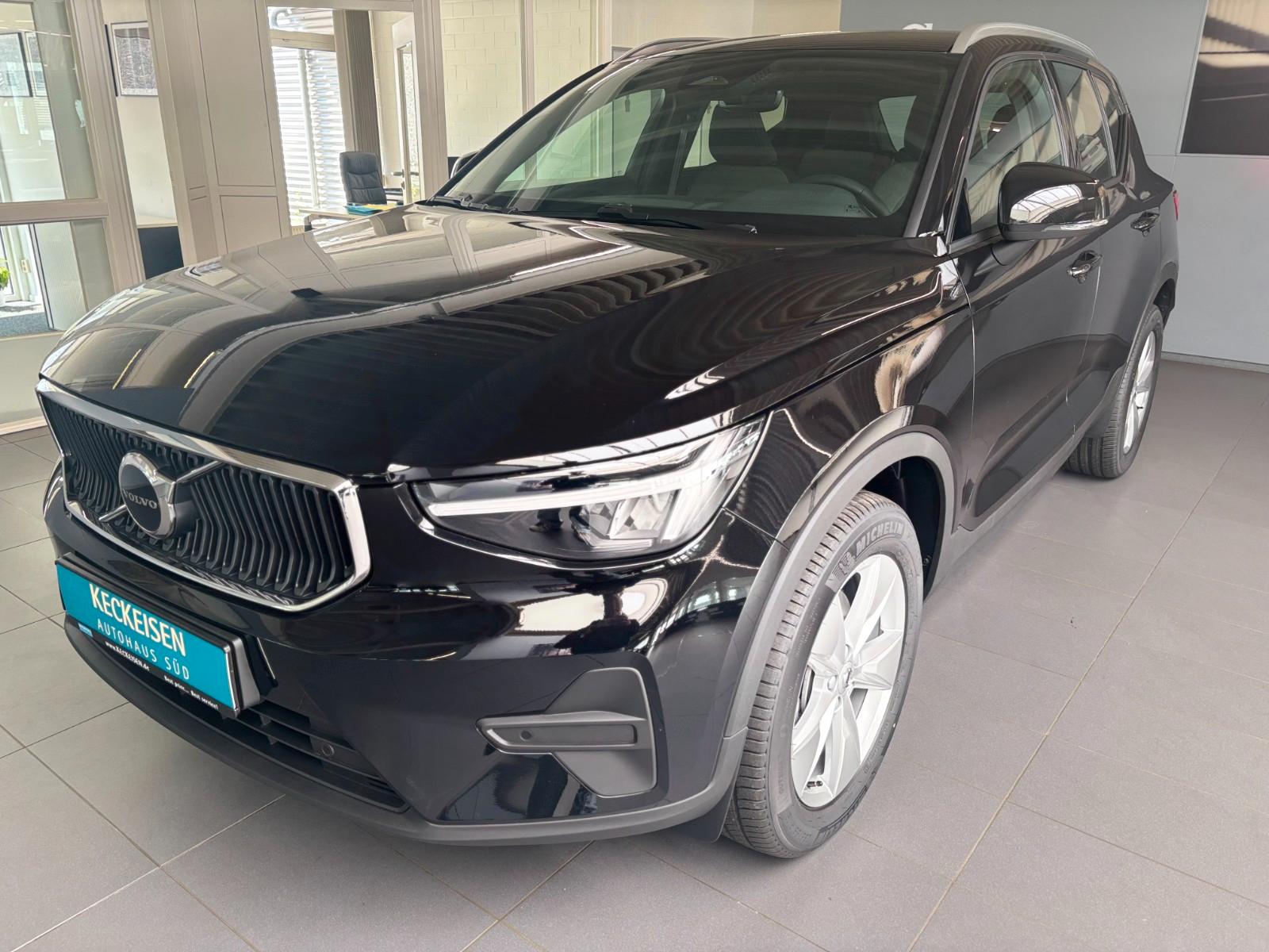 Volvo XC40 B3 Core Winter-Paket MJ26 sofort