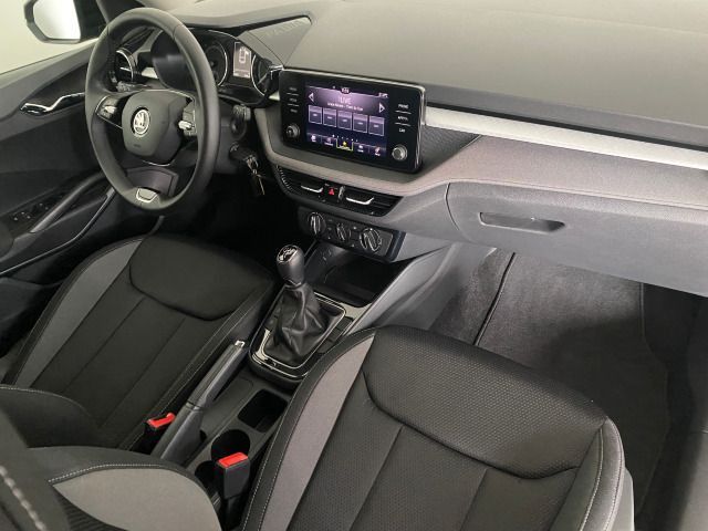 Fabia IV Tour 1.0 TSI SHZ+ALU+EPH+LED