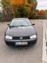 Volkswagen VW Golf 4 Variant - Volkswagen Golf aus 2005: Variant