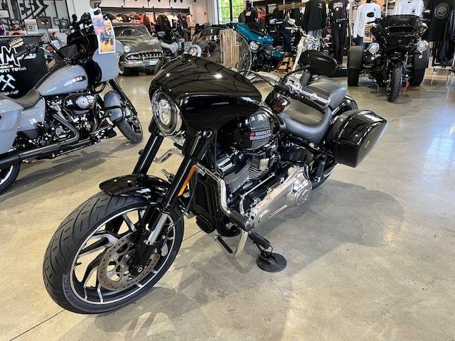 Fahrzeugabbildung Harley-Davidson FLSB Sport Glide 107 cui Jekill&Hyde