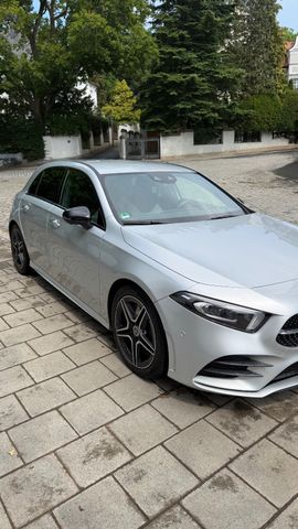 MERCEDES-BENZ A 250 4MATIC DCT -