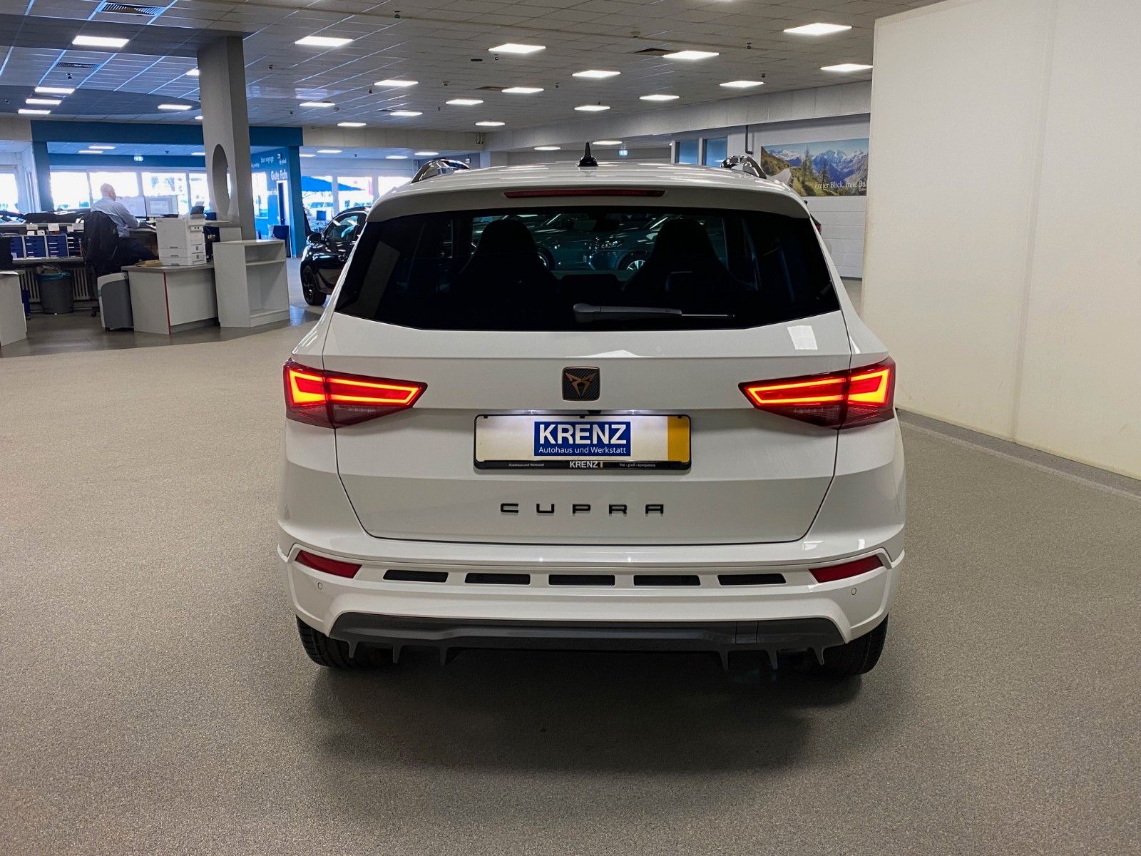 Fahrzeugabbildung CUPRA Ateca 1.5 TSI DSG+AHK schwenk+5 J Garantie+19"+