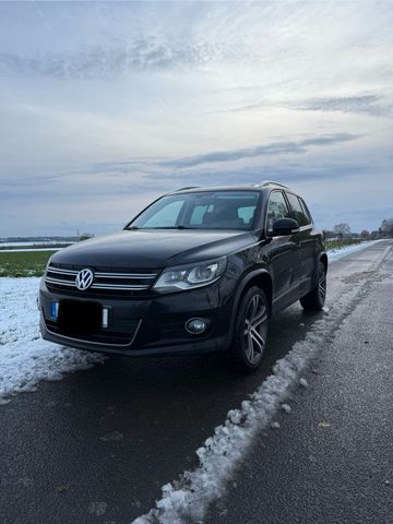 Volkswagen VW Tiguan.