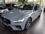 Volvo S60 Lim. R Design KLIMA PANO LED NAVI ALU - Volvo S60 aus 2022