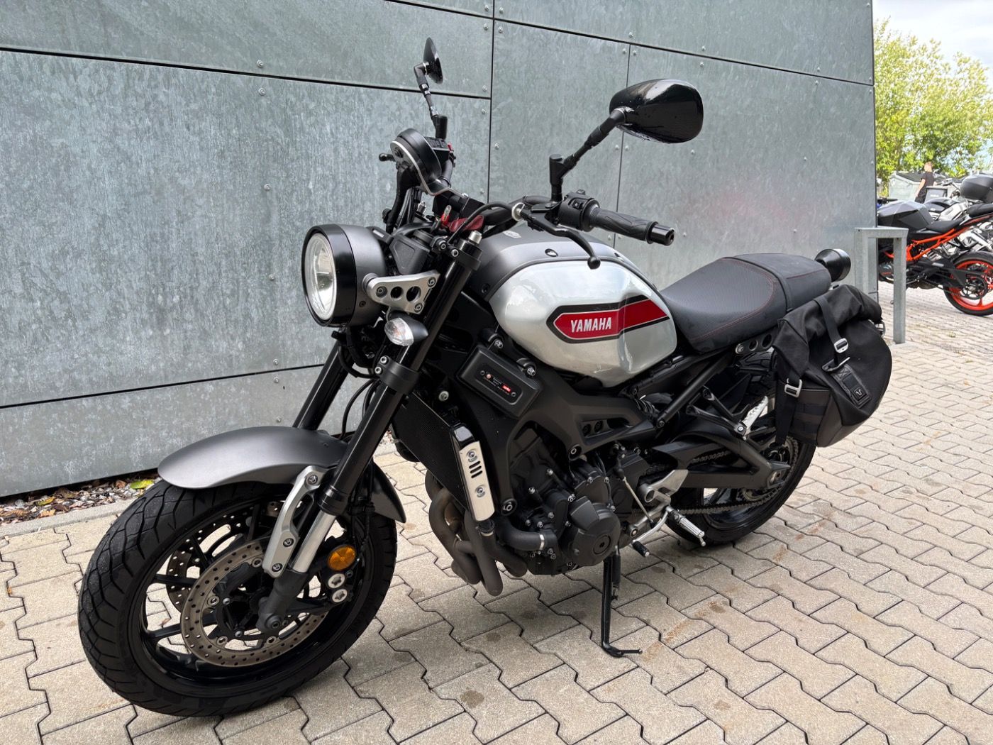 Fahrzeugabbildung Yamaha XSR 900