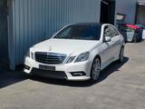 Mercedes-Benz Mercedes Benz w212 350cdi AMG lein ab Werk - Mercedes-Benz 350 aus 2009
