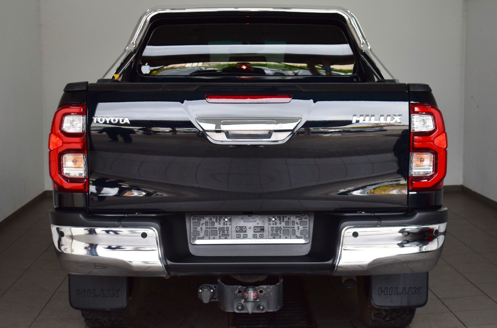 Fahrzeugabbildung Toyota Hilux 2.8 D-4D 4x4 Double,Executive,Navi,LED,Kam