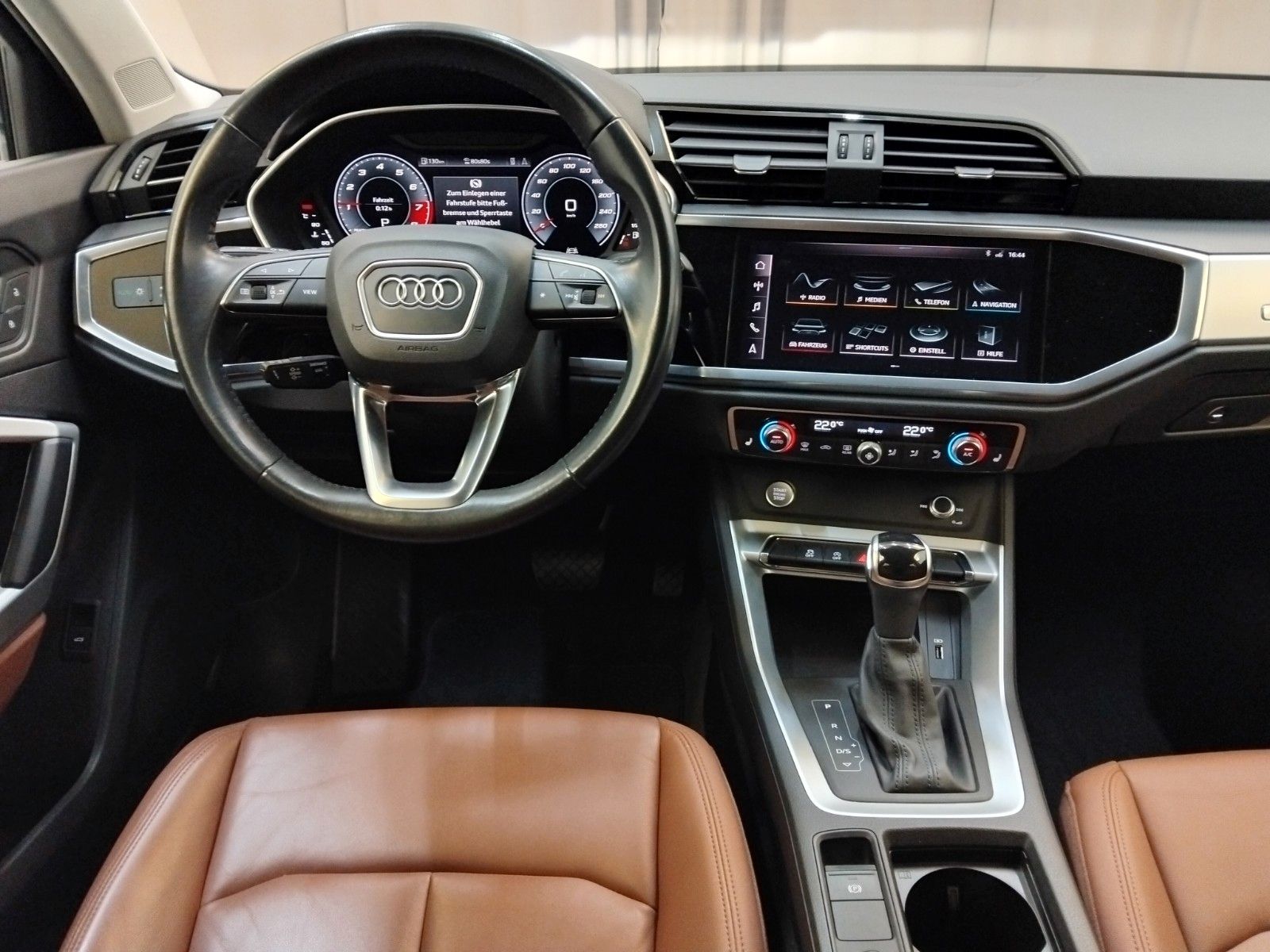 Audi Q3 (06/2026, Benzin)
