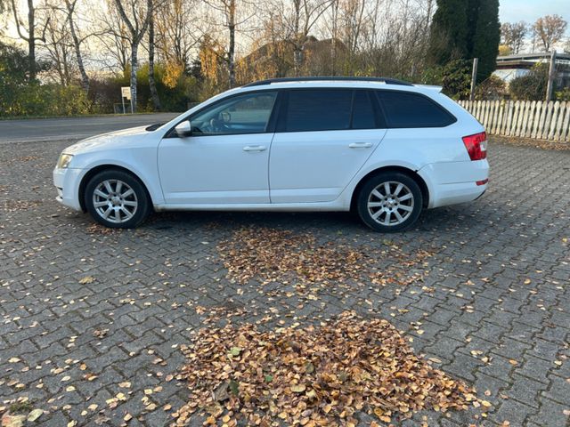 Skoda Octavia 2.0 TDI Ambition Combi Ambition