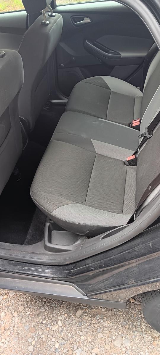 Ford Focus 2013 — photo 10