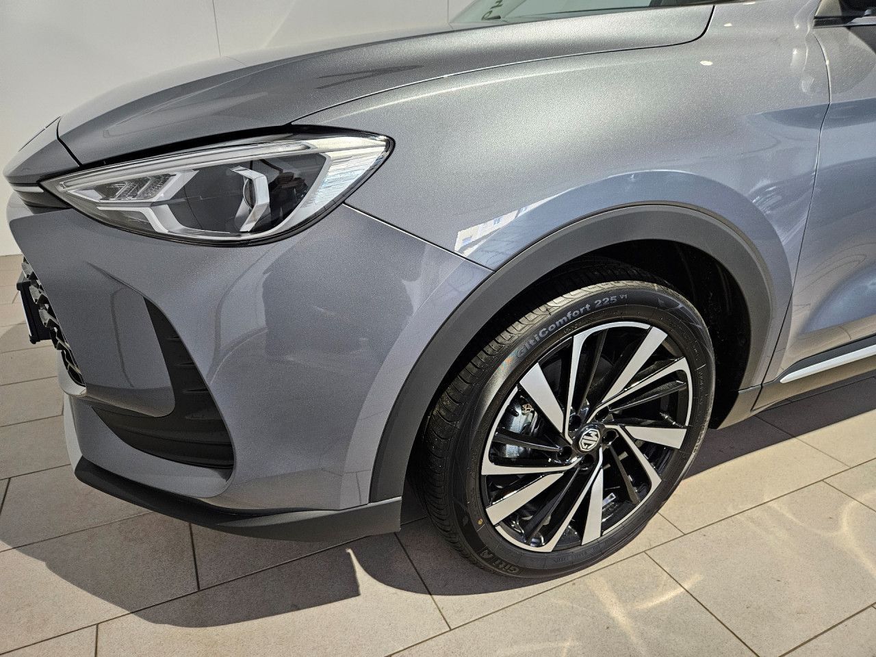 MG ZS