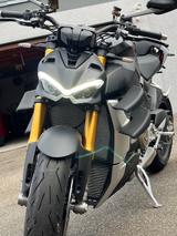 Ducati V4S DARK STEALTH - STREETFIGHTER